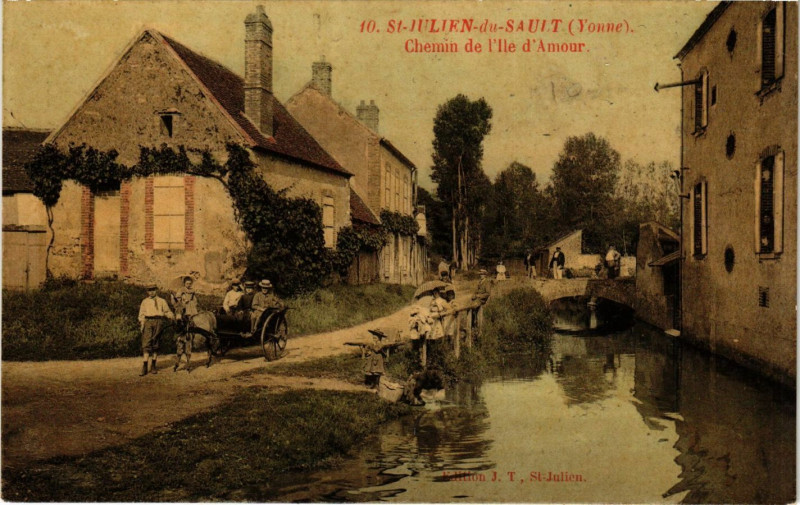 Carte postale ancienne Saint-Julien-du-Sault - Chemin de l'Ile d'Amour à Saint-Julien-du-Sault