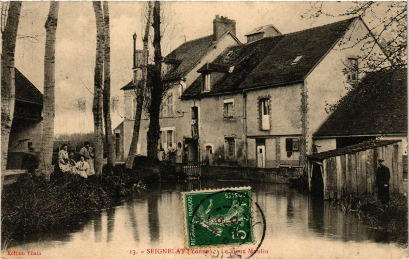 Carte postale ancienne Seignelay - Le vieux Moulin à Seignelay