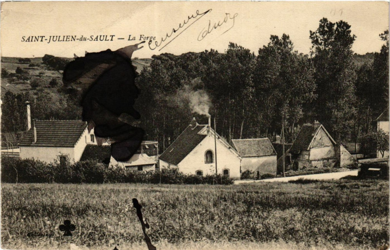 Carte postale ancienne Saint-Julien-du-Sault - La Forge à Saint-Julien-du-Sault