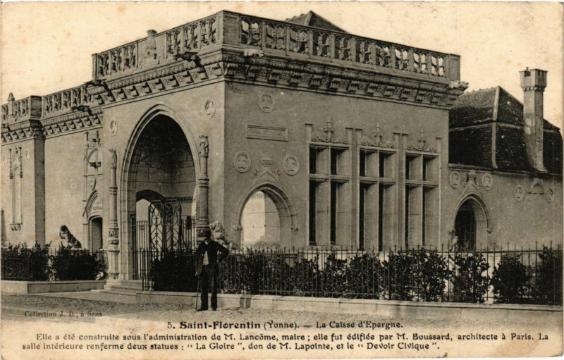 Carte postale ancienne Saint-Florentin - La Caisse d'Epargne à Saint-Florentin