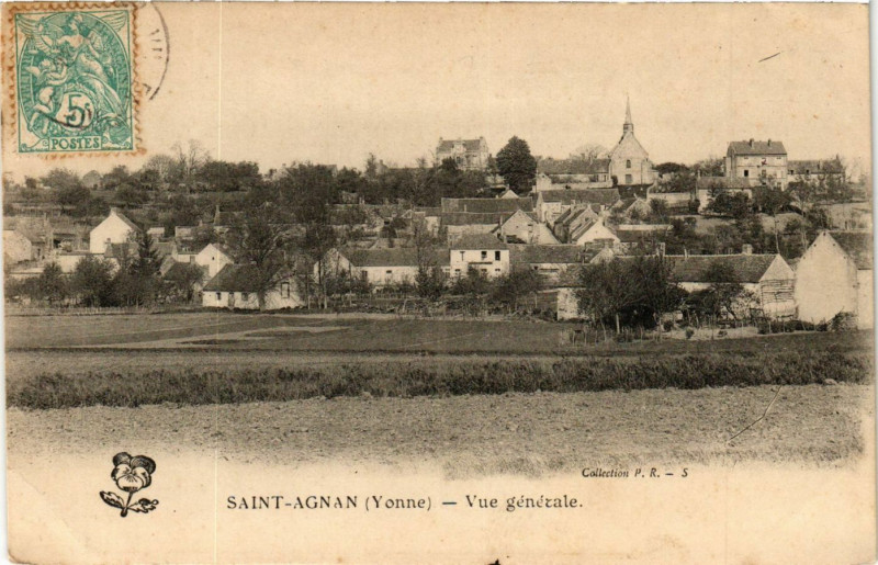 Carte postale ancienne Saint-Agnan - Vue générale à Saint-Agnan