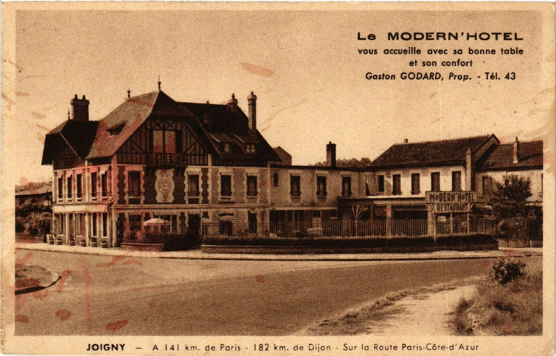 Carte postale ancienne Joigny Le Modern'Hotel A 141 km de Paris 182 km de Dijon-.... à Joigny