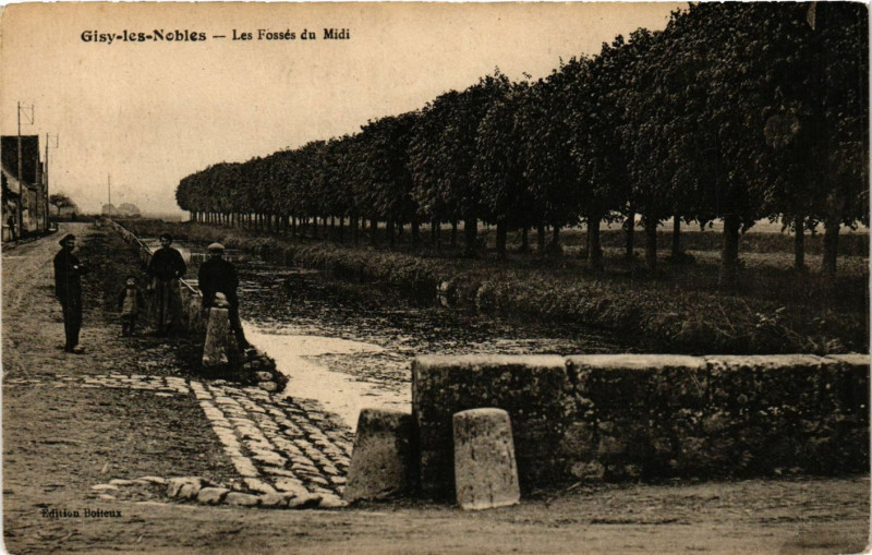 Carte postale ancienne Gisy-les-Nobles - Les Fosses du Midi à Gisy-les-Nobles