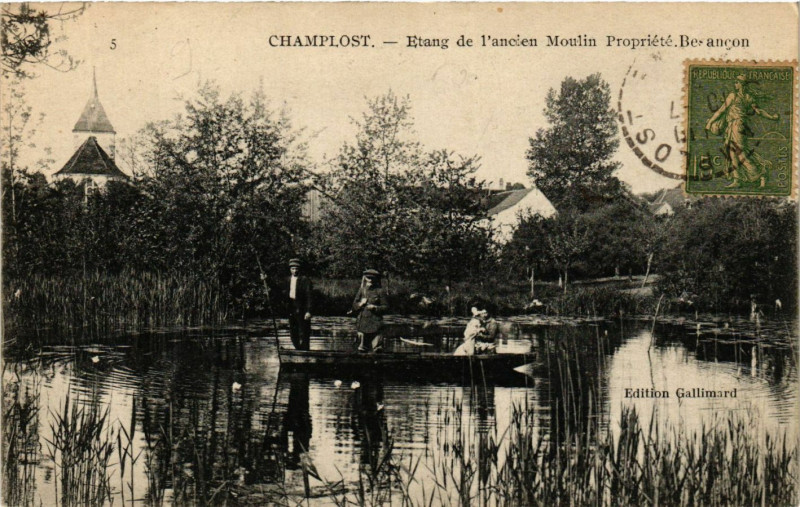 Carte postale ancienne Champlost - Etang de l'ancien Moulin Propriete Besancon à Champlost