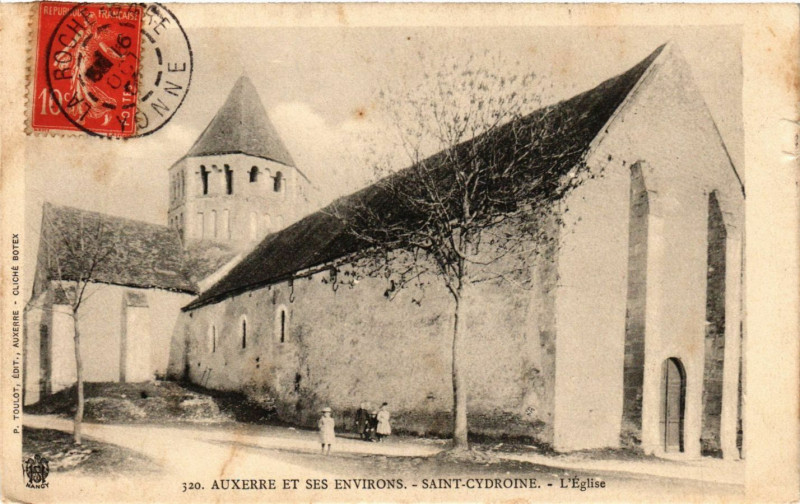 Carte postale ancienne Auxerre et ses Env. - Saint-Cydroine - L'Eglise à Auxerre