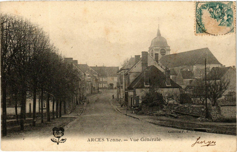 Carte postale ancienne Arces Yonne - Vue générale