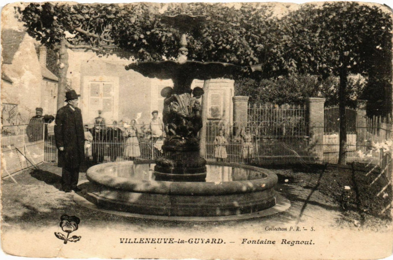 Carte postale ancienne Villeneuve-la-Guyard - Fontaine Regnout à Villeneuve-la-Guyard