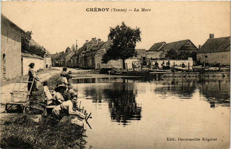 Carte postale ancienne Cheroy - La Mare à Chéroy
