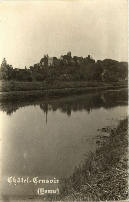 Carte postale ancienne Chatel-Censoir à Châtel-Censoir