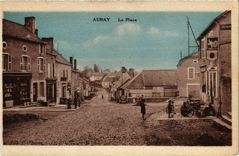Carte postale ancienne Aunay La Place Nievre