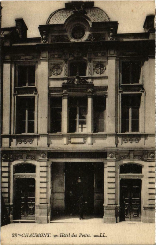 Carte postale ancienne Chaumont - Hotel des Poste