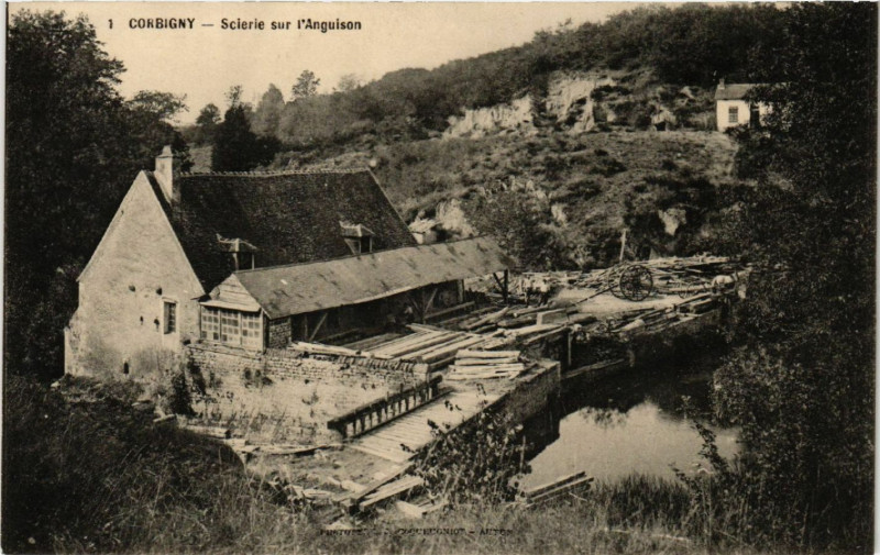 Carte postale ancienne Corbigny - Scierie sur l'Anguison à Corbigny
