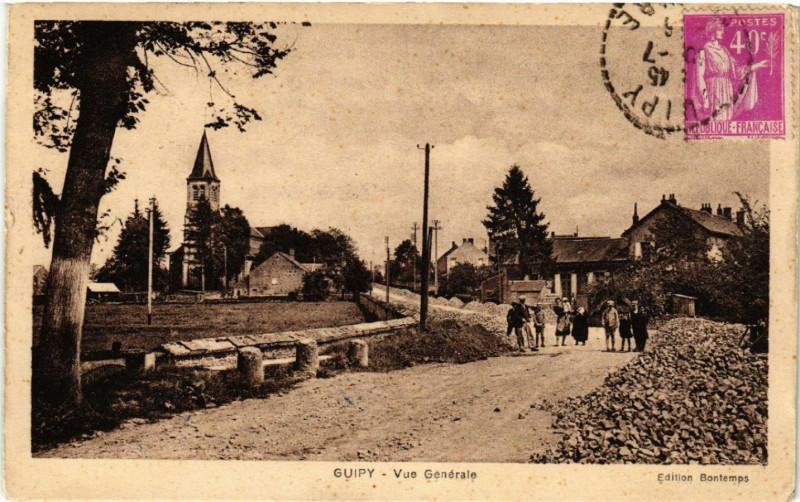 Carte postale ancienne Guipy - Vue générale à Guipy