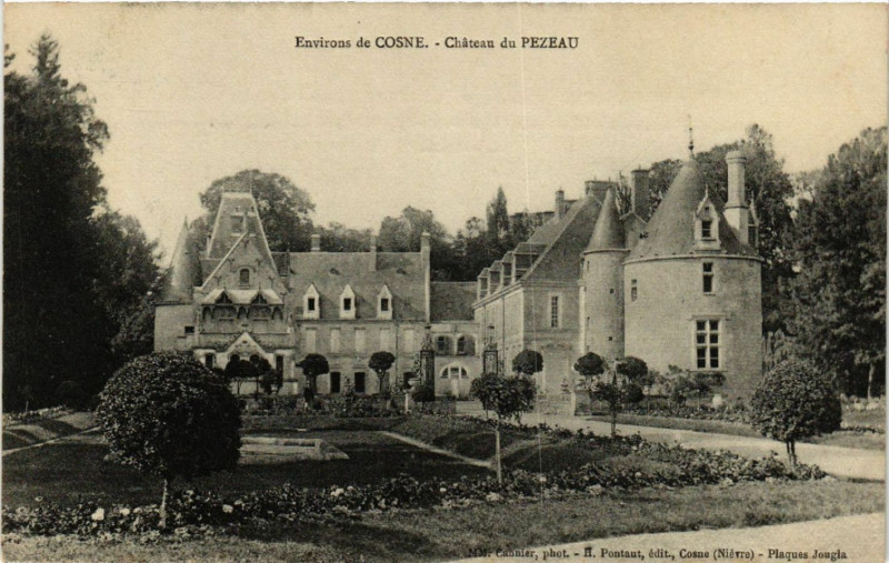 Carte postale ancienne Env. de Cosne - Chateau du Pezeau