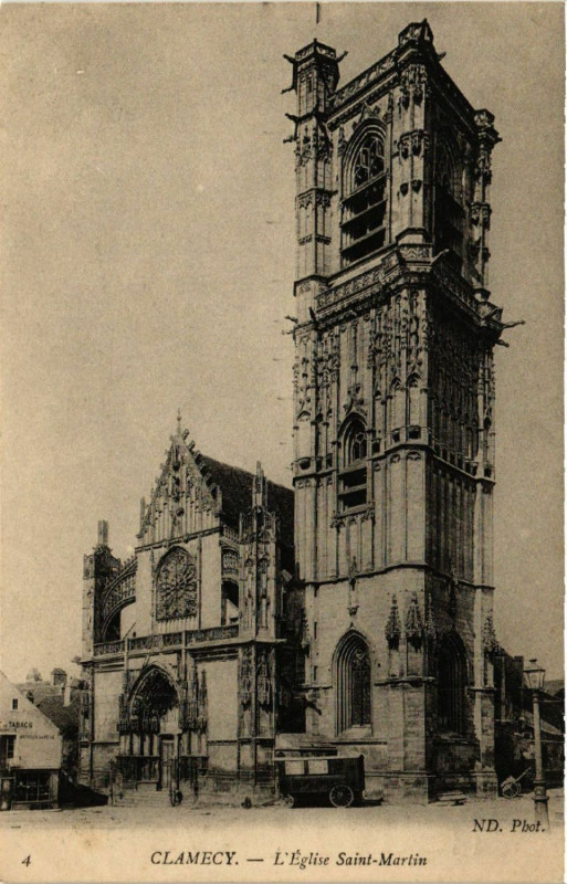 Carte postale ancienne Clamecy - L'Eglise Saint-Martin à Clamecy