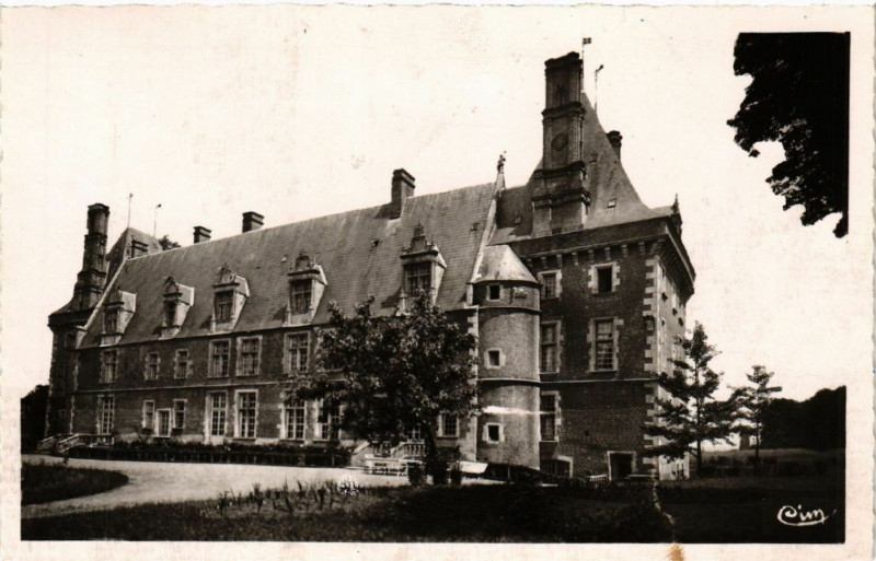 Carte postale ancienne Saint-Amand-en-Puisane - Le Chateau