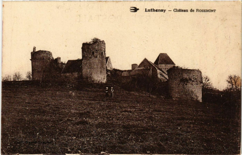 Carte postale ancienne Luthenay - Chateau de Rosemont