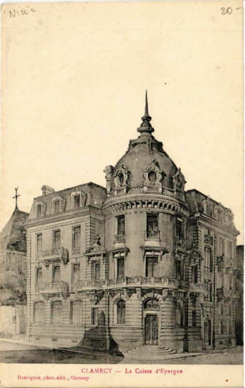Carte postale ancienne Clamecy - La Caisse d'Epargne à Clamecy