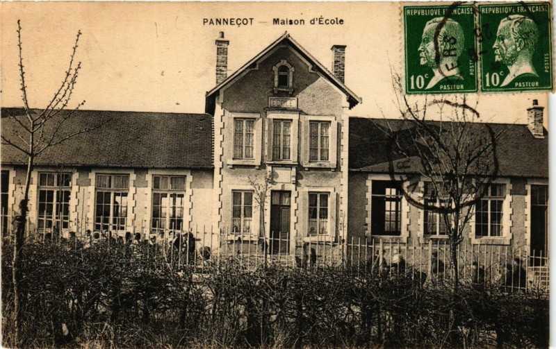 Carte postale ancienne Pannecot-Maison d'Ecole