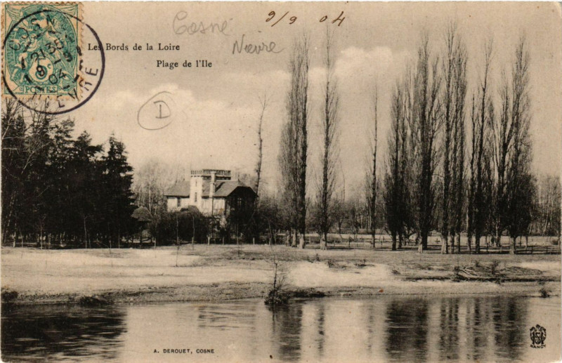 Carte postale ancienne Les Bords de la Loire Plage de l'Ile