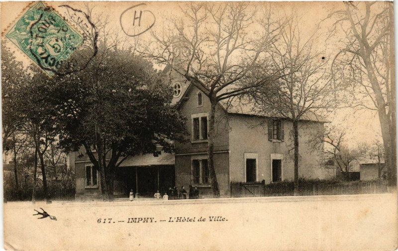 Carte postale ancienne Imphy-L'Hotel de Ville à Imphy