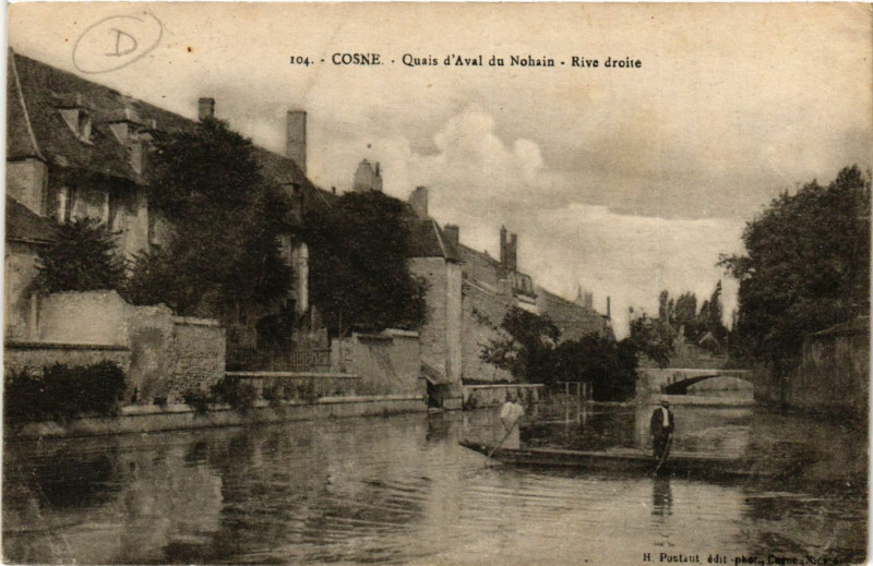 Carte postale ancienne Cosne-Quais d'Aval du Nohain Rive droite