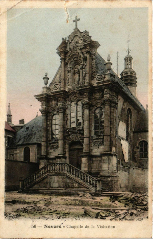 Carte postale ancienne Nevers - Chapelle de la Visitation à Nevers