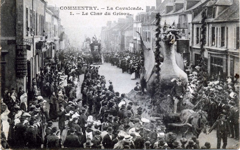 Carte postale ancienne La Cavalcade  1 Le char du Grisou à Commentry