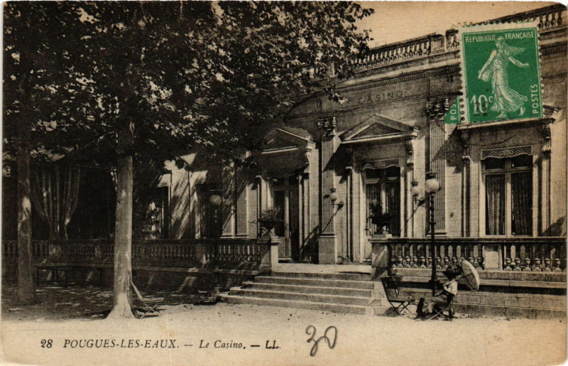 Carte postale ancienne Pouges-les-Bains - Le Casino