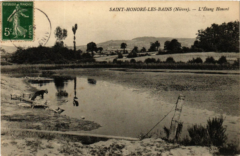 Carte postale ancienne Saint-Honore-les-Bains - L Etang Honore à Saint-Honoré-les-Bains