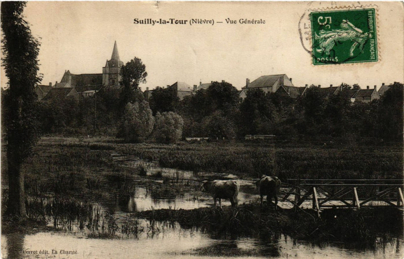 Carte postale ancienne Suilly-la-Tour - Vue générale à Suilly-la-Tour