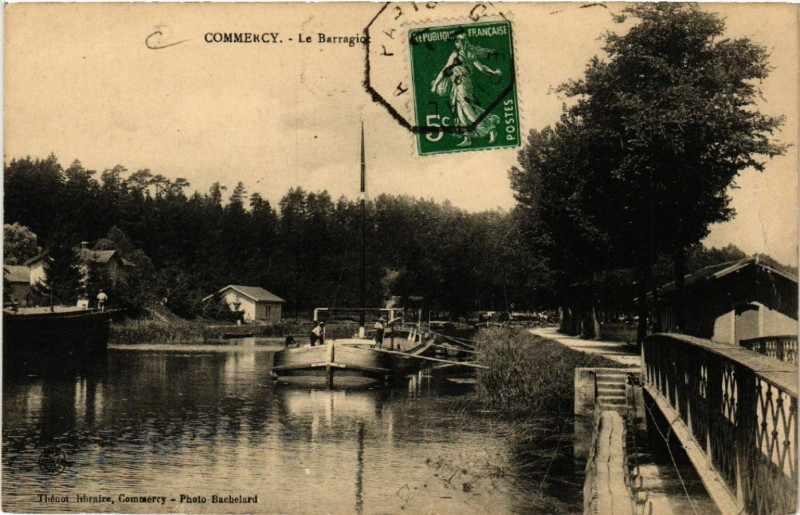 Carte postale ancienne Commercy - Le Barragiot à Commercy