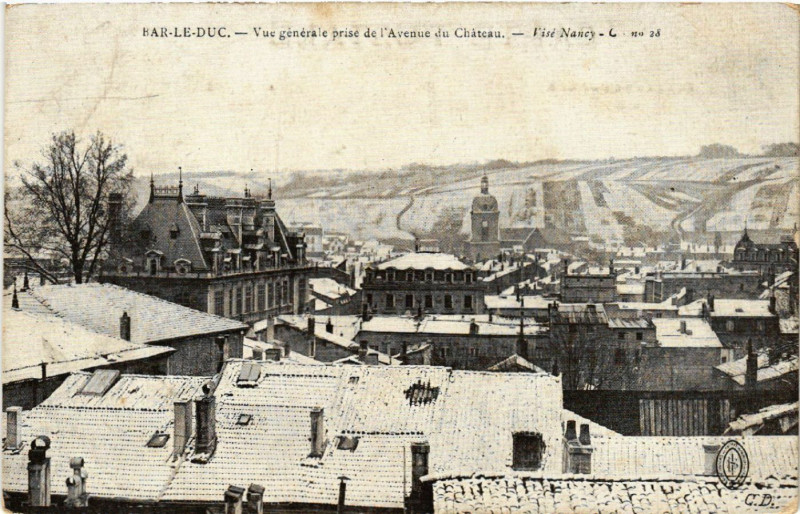 Carte postale ancienne Bar-le-Duc - Vue générale prise de l'Avenue du Chateau à Bar-le-Duc