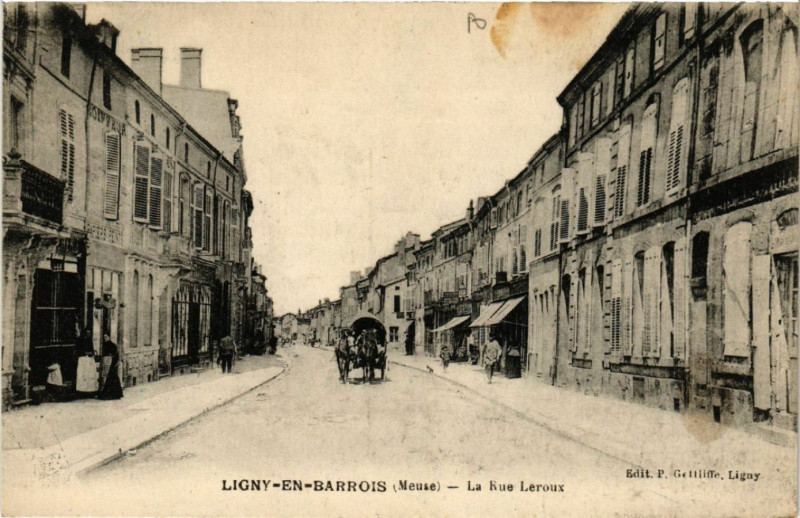 Carte postale ancienne Ligny-en-Barrois - La Rue Leroux à Ligny-en-Barrois
