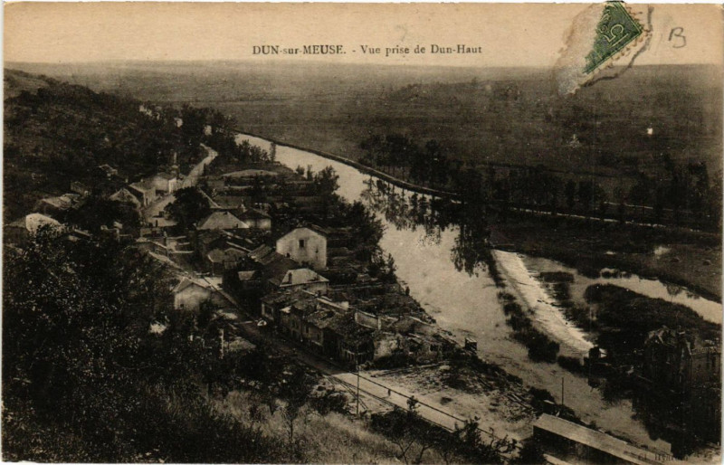 Carte postale ancienne Dun-sur-Meuse - Vue prise de Dun-Haut à Dun-sur-Meuse