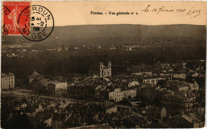 Carte postale ancienne Verdun - Vue générale à Verdun