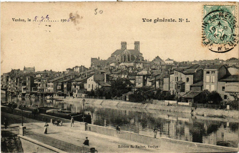 Carte postale ancienne Verdun - Vue générale à Verdun