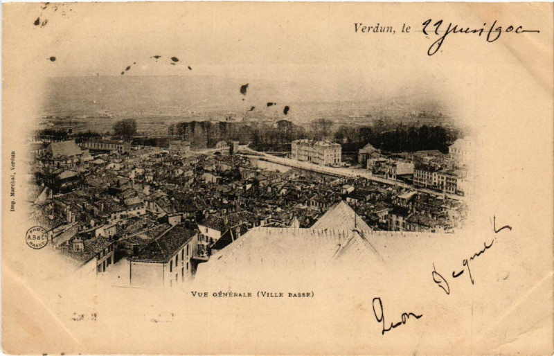 Carte postale ancienne Verdun - Vue générale - Ville Basse à Verdun