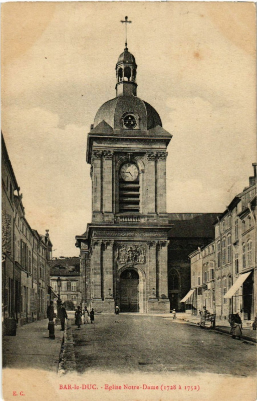 Carte postale ancienne Bar-le-Duc - Eglise N.-D. à Bar-le-Duc