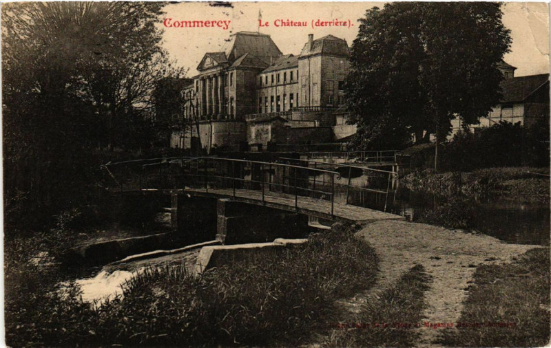 Carte postale ancienne Commercy - Le Chateau - derriere à Commercy