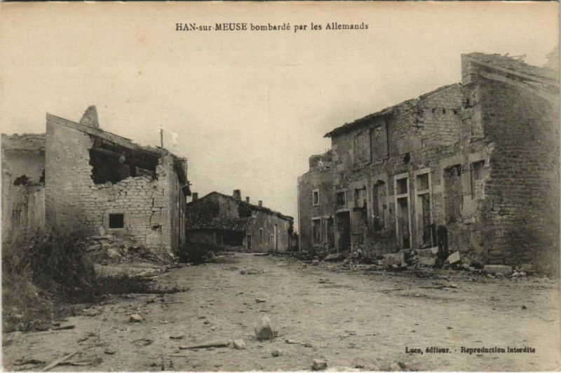 Carte postale ancienne Han-sur-Meuse bombardé par les Allemands à Han-sur-Meuse