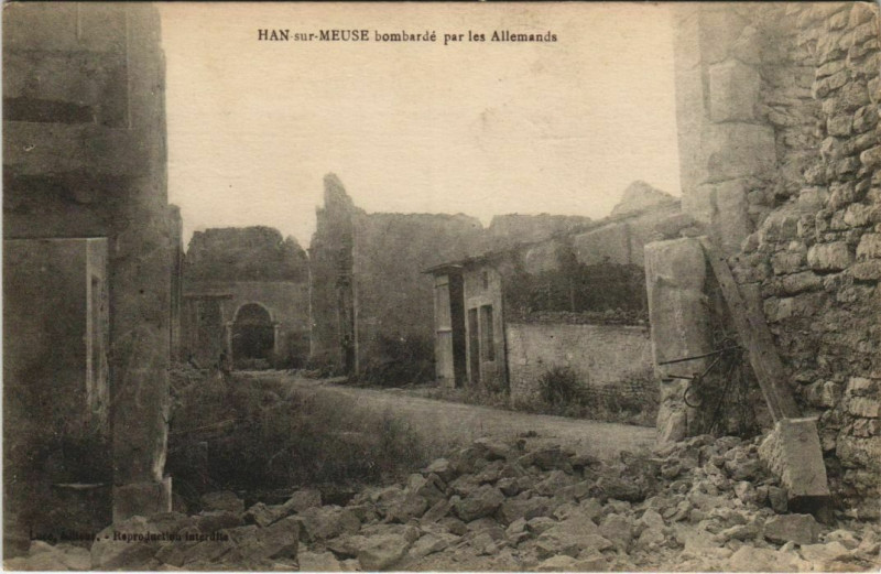 Carte postale ancienne Han-sur-Meuse bombardé par les Allemands à Han-sur-Meuse