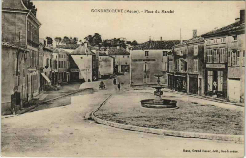 Carte postale ancienne Genicourt- - Place du Marche