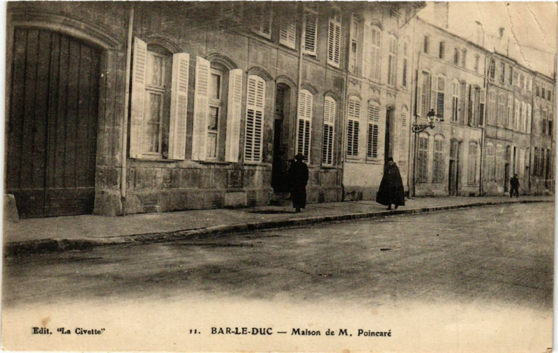 Carte postale ancienne Bar-le-Duc - Maison de M. Poincaré à Bar-le-Duc