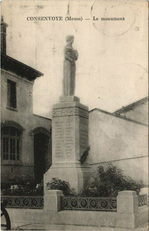 Carte postale ancienne Consenvoye - Le Monument à Consenvoye