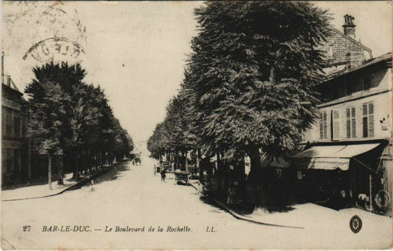 Carte postale ancienne Bar-le-Duc - Le Boulevard de la Rochelle à Bar-le-Duc