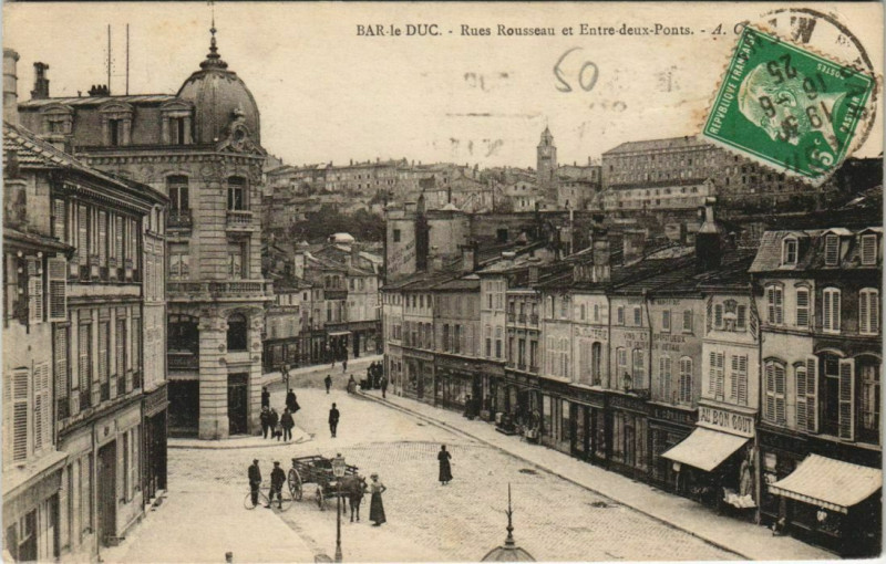 Carte postale ancienne Bar-le-Duc - Rues Rousseau et Entre deux Ponts à Bar-le-Duc
