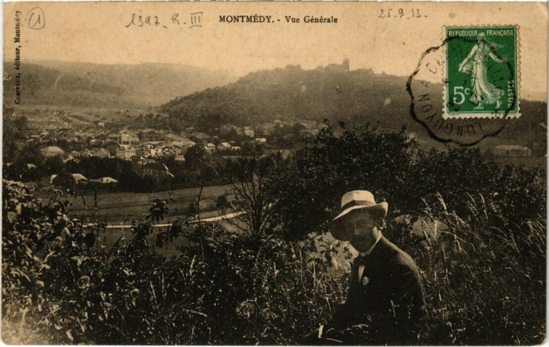 Carte postale ancienne Montmédy - Vue Générale à Montmédy