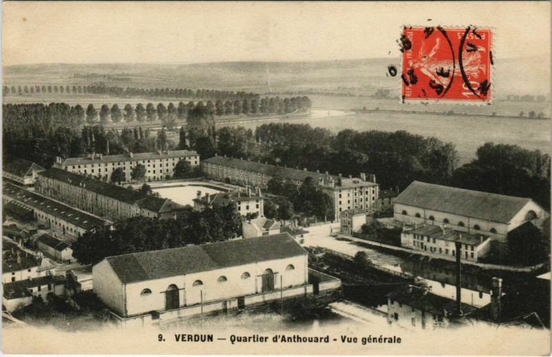Carte postale ancienne Verdun - Quartier d'anthouard à Verdun