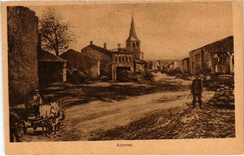 Carte postale ancienne Azannes - Rue - Street Scene